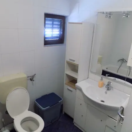 Apartman Dora